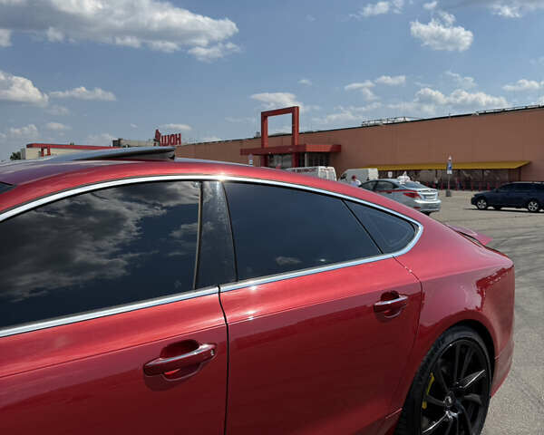 Красный Ауди A7 Sportback, объемом двигателя 3 л и пробегом 210 тыс. км за 21000 $, фото 2 на Automoto.ua