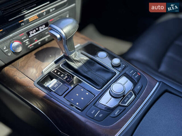 Красный Ауди A7 Sportback, объемом двигателя 3 л и пробегом 155 тыс. км за 18900 $, фото 20 на Automoto.ua