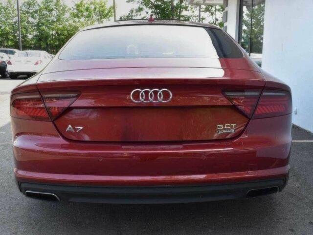 Красный Ауди A7 Sportback, объемом двигателя 3 л и пробегом 40 тыс. км за 9400 $, фото 5 на Automoto.ua