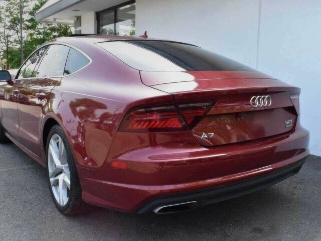 Красный Ауди A7 Sportback, объемом двигателя 3 л и пробегом 40 тыс. км за 9400 $, фото 4 на Automoto.ua