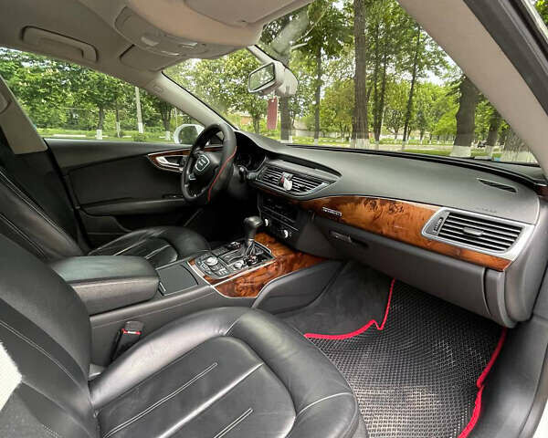 Ауді A7 Sportback, об'ємом двигуна 3 л та пробігом 245 тис. км за 17500 $, фото 9 на Automoto.ua