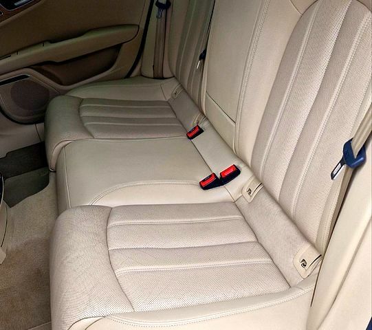 Ауди A7 Sportback, объемом двигателя 3 л и пробегом 220 тыс. км за 18000 $, фото 10 на Automoto.ua