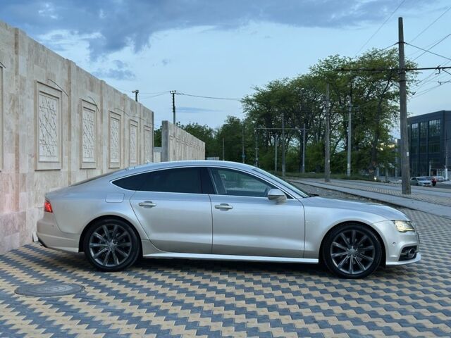 Сірий Ауді A7 Sportback, об'ємом двигуна 2.8 л та пробігом 160 тис. км за 21000 $, фото 17 на Automoto.ua