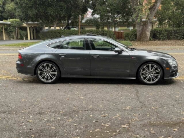 Серый Ауди A7 Sportback, объемом двигателя 3 л и пробегом 89 тыс. км за 11800 $, фото 3 на Automoto.ua