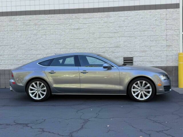 Серый Ауди A7 Sportback, объемом двигателя 3 л и пробегом 81 тыс. км за 17900 $, фото 7 на Automoto.ua