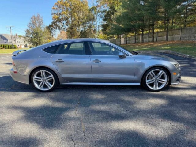 Серый Ауди A7 Sportback, объемом двигателя 3 л и пробегом 79 тыс. км за 14200 $, фото 2 на Automoto.ua