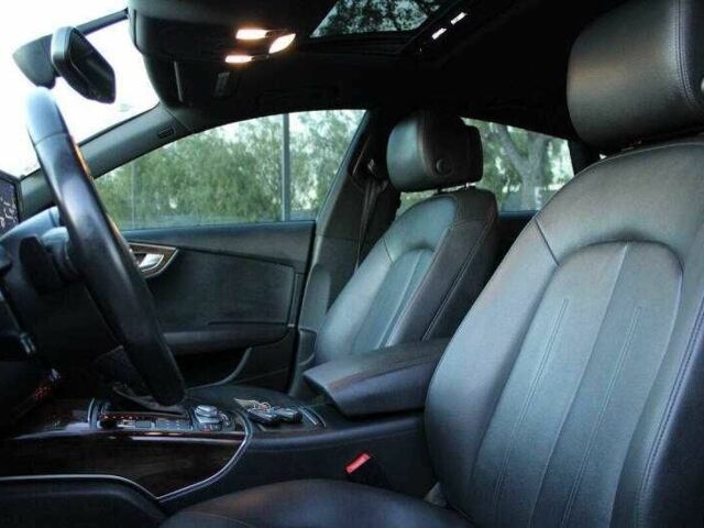 Серый Ауди A7 Sportback, объемом двигателя 3 л и пробегом 45 тыс. км за 5800 $, фото 7 на Automoto.ua