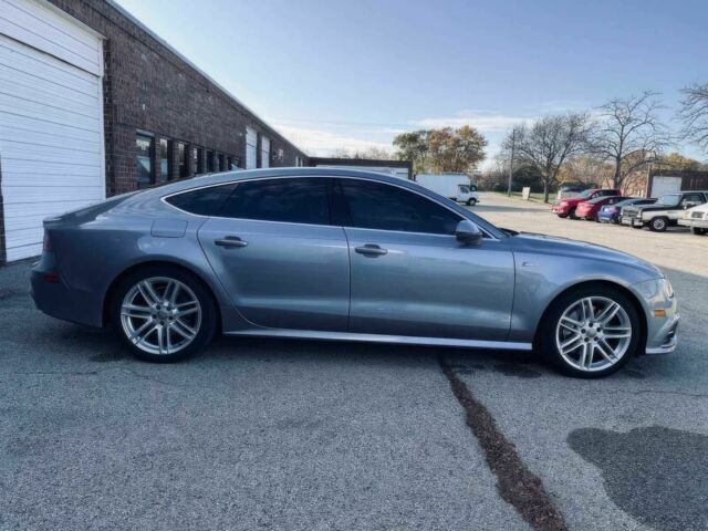Серый Ауди A7 Sportback, объемом двигателя 3 л и пробегом 55 тыс. км за 18300 $, фото 3 на Automoto.ua