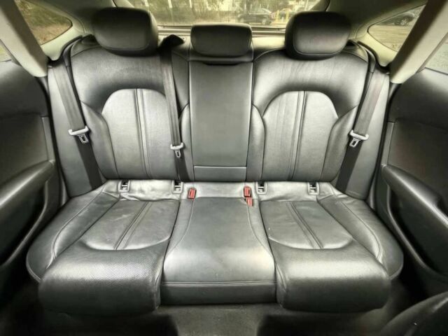 Серый Ауди A7 Sportback, объемом двигателя 3 л и пробегом 63 тыс. км за 19100 $, фото 11 на Automoto.ua