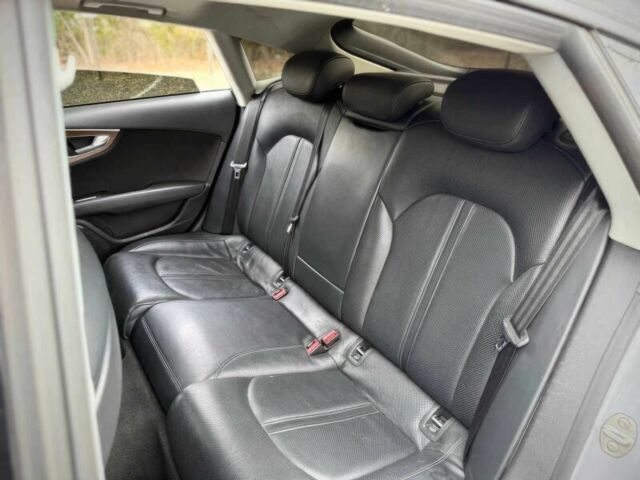 Серый Ауди A7 Sportback, объемом двигателя 3 л и пробегом 63 тыс. км за 19100 $, фото 10 на Automoto.ua