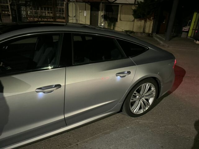 Серый Ауди A7 Sportback, объемом двигателя 3 л и пробегом 45 тыс. км за 39800 $, фото 3 на Automoto.ua