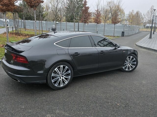 Серый Ауди A7 Sportback, объемом двигателя 3 л и пробегом 182 тыс. км за 16000 $, фото 3 на Automoto.ua