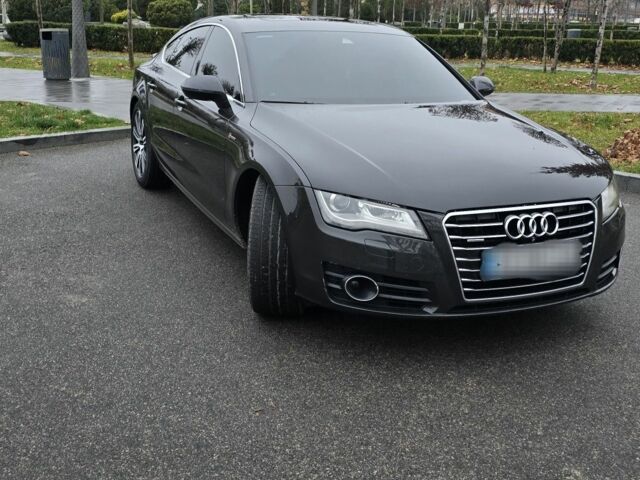 Серый Ауди A7 Sportback, объемом двигателя 3 л и пробегом 182 тыс. км за 16000 $, фото 2 на Automoto.ua