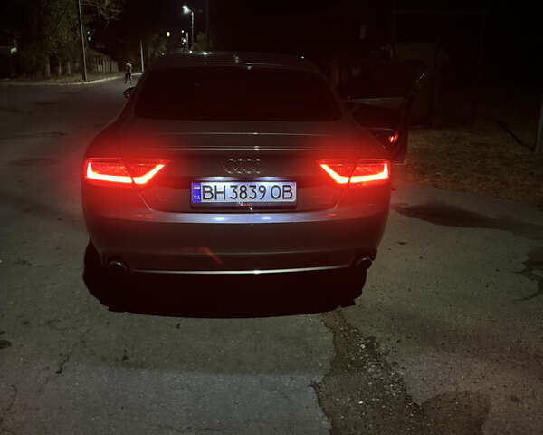 Серый Ауди A7 Sportback, объемом двигателя 3 л и пробегом 125 тыс. км за 18000 $, фото 9 на Automoto.ua