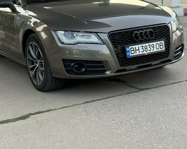 Серый Ауди A7 Sportback, объемом двигателя 3 л и пробегом 125 тыс. км за 18000 $, фото 11 на Automoto.ua