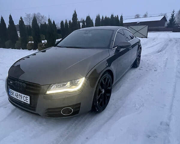 Сірий Ауді A7 Sportback, об'ємом двигуна 3 л та пробігом 255 тис. км за 14800 $, фото 3 на Automoto.ua