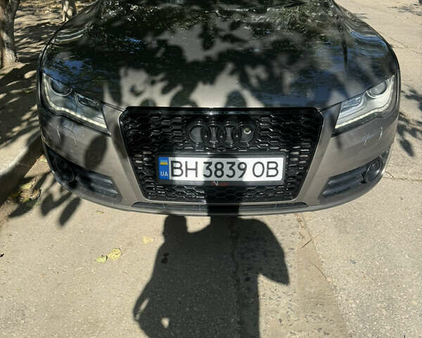 Серый Ауди A7 Sportback, объемом двигателя 3 л и пробегом 125 тыс. км за 18000 $, фото 5 на Automoto.ua