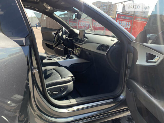 Сірий Ауді A7 Sportback, об'ємом двигуна 3 л та пробігом 138 тис. км за 22999 $, фото 15 на Automoto.ua