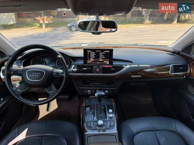 Серый Ауди A7 Sportback, объемом двигателя 3 л и пробегом 255 тыс. км за 12750 $, фото 11 на Automoto.ua