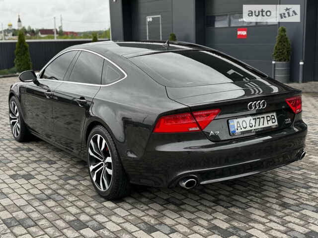 Серый Ауди A7 Sportback, объемом двигателя 3 л и пробегом 288 тыс. км за 21500 $, фото 25 на Automoto.ua