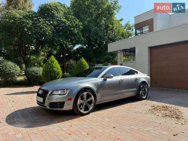 Серый Ауди A7 Sportback, объемом двигателя 3 л и пробегом 255 тыс. км за 12750 $, фото 71 на Automoto.ua