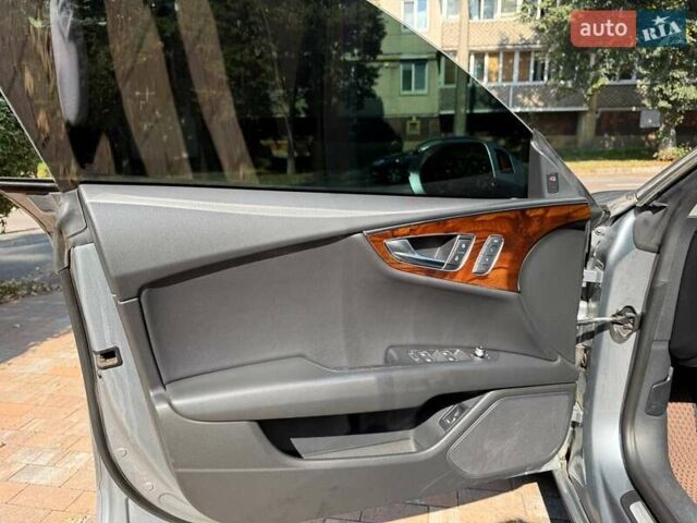 Серый Ауди A7 Sportback, объемом двигателя 3 л и пробегом 255 тыс. км за 12750 $, фото 17 на Automoto.ua
