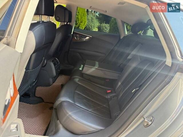 Серый Ауди A7 Sportback, объемом двигателя 3 л и пробегом 255 тыс. км за 12750 $, фото 26 на Automoto.ua