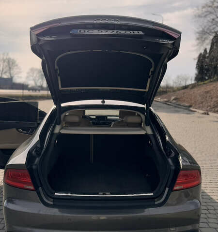 Серый Ауди A7 Sportback, объемом двигателя 3 л и пробегом 233 тыс. км за 15800 $, фото 13 на Automoto.ua