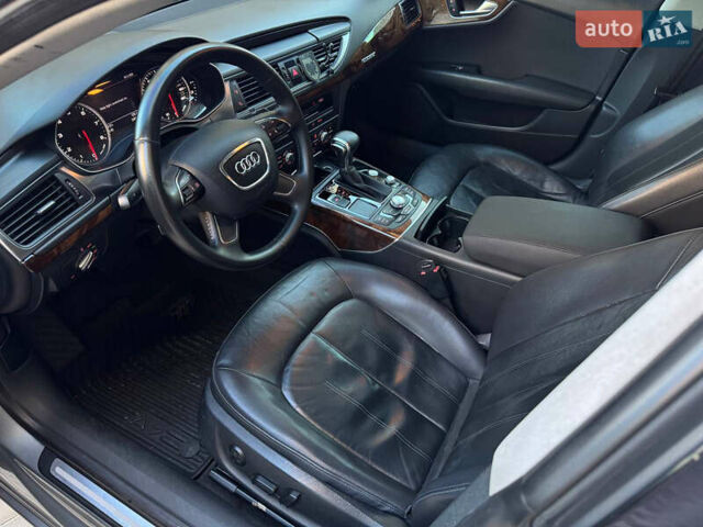 Серый Ауди A7 Sportback, объемом двигателя 3 л и пробегом 250 тыс. км за 15900 $, фото 14 на Automoto.ua