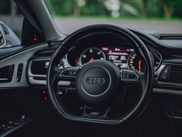 Сірий Ауді A7 Sportback, об'ємом двигуна 3 л та пробігом 205 тис. км за 22000 $, фото 12 на Automoto.ua