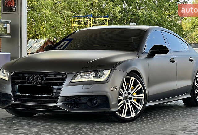 Серый Ауди A7 Sportback, объемом двигателя 3 л и пробегом 134 тыс. км за 22500 $, фото 2 на Automoto.ua