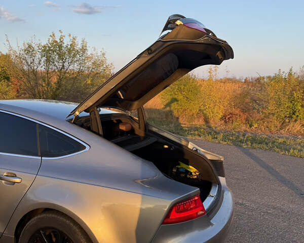 Сірий Ауді A7 Sportback, об'ємом двигуна 3 л та пробігом 220 тис. км за 14500 $, фото 8 на Automoto.ua