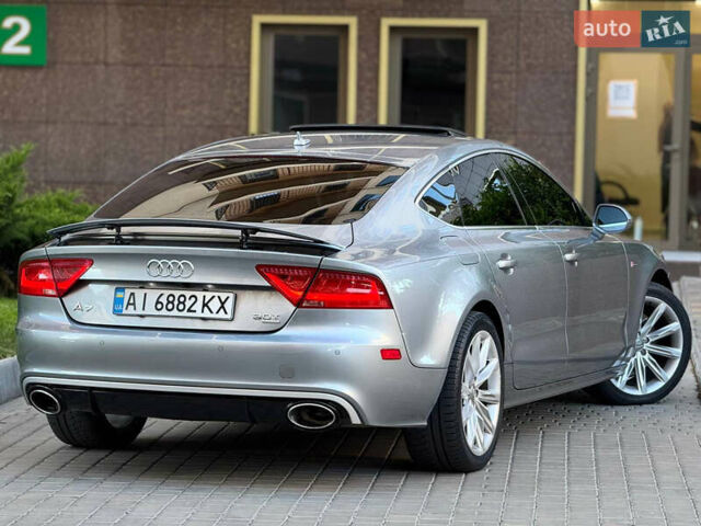 Серый Ауди A7 Sportback, объемом двигателя 3 л и пробегом 250 тыс. км за 15900 $, фото 2 на Automoto.ua