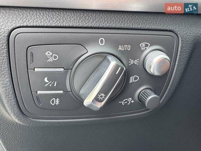 Серый Ауди A7 Sportback, объемом двигателя 3 л и пробегом 250 тыс. км за 15500 $, фото 15 на Automoto.ua