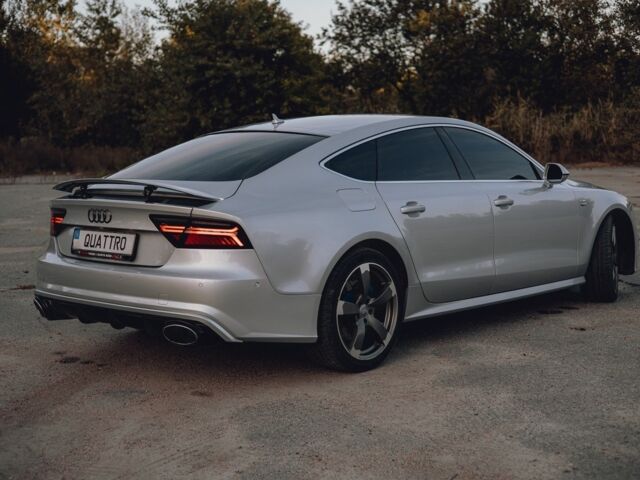 Сірий Ауді A7 Sportback, об'ємом двигуна 3 л та пробігом 205 тис. км за 22000 $, фото 3 на Automoto.ua