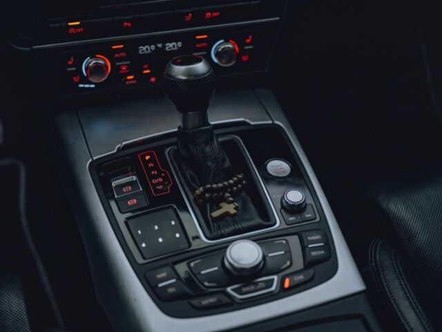 Сірий Ауді A7 Sportback, об'ємом двигуна 3 л та пробігом 205 тис. км за 22000 $, фото 13 на Automoto.ua