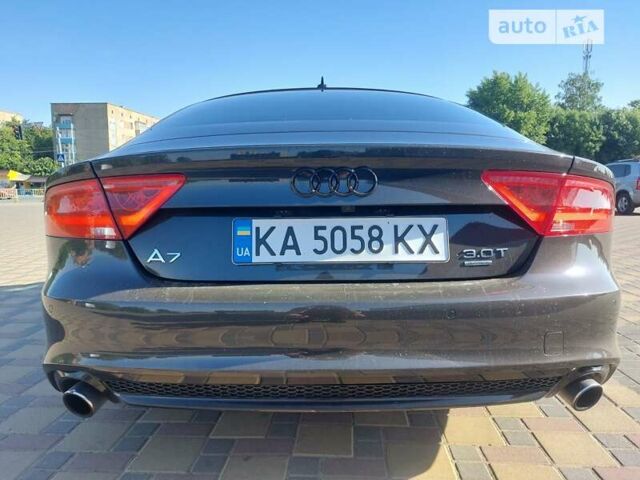 Серый Ауди A7 Sportback, объемом двигателя 3 л и пробегом 245 тыс. км за 16000 $, фото 1 на Automoto.ua