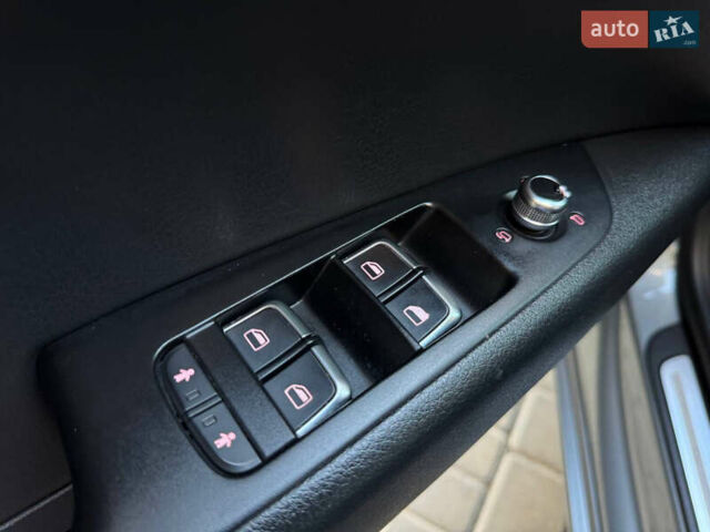 Серый Ауди A7 Sportback, объемом двигателя 3 л и пробегом 250 тыс. км за 15900 $, фото 15 на Automoto.ua