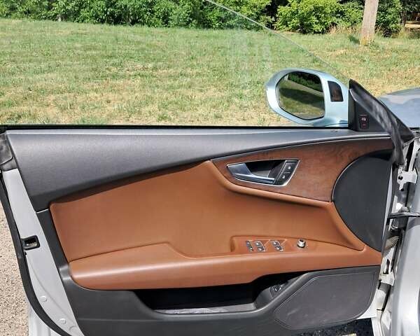Серый Ауди A7 Sportback, объемом двигателя 3 л и пробегом 253 тыс. км за 16800 $, фото 35 на Automoto.ua