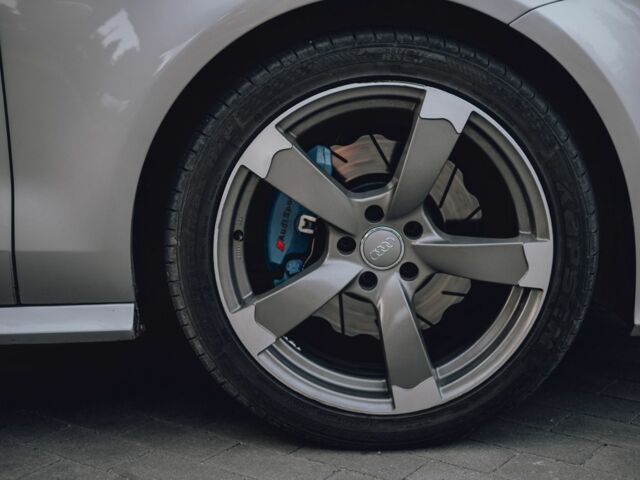 Сірий Ауді A7 Sportback, об'ємом двигуна 3 л та пробігом 205 тис. км за 22000 $, фото 14 на Automoto.ua