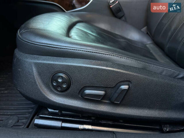 Серый Ауди A7 Sportback, объемом двигателя 3 л и пробегом 250 тыс. км за 15900 $, фото 17 на Automoto.ua