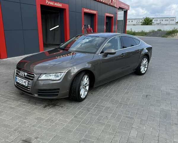 Серый Ауди A7 Sportback, объемом двигателя 2.77 л и пробегом 267 тыс. км за 16500 $, фото 14 на Automoto.ua