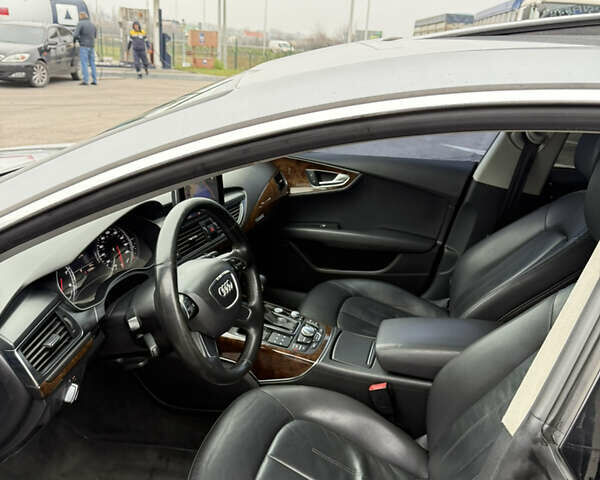 Сірий Ауді A7 Sportback, об'ємом двигуна 3 л та пробігом 170 тис. км за 13900 $, фото 24 на Automoto.ua