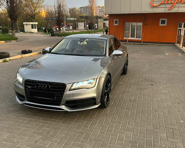 Серый Ауди A7 Sportback, объемом двигателя 3 л и пробегом 130 тыс. км за 14700 $, фото 4 на Automoto.ua
