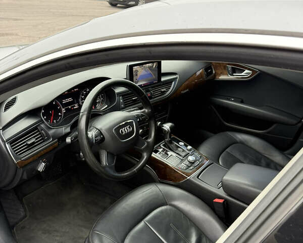 Сірий Ауді A7 Sportback, об'ємом двигуна 3 л та пробігом 170 тис. км за 13900 $, фото 25 на Automoto.ua