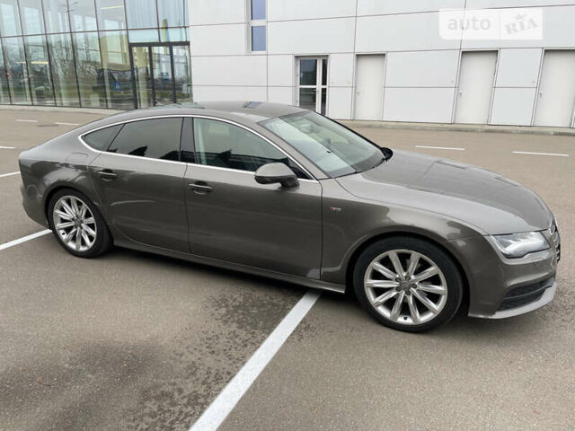 Серый Ауди A7 Sportback, объемом двигателя 2.77 л и пробегом 226 тыс. км за 20700 $, фото 5 на Automoto.ua