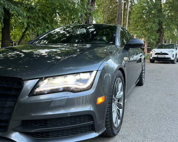 Сірий Ауді A7 Sportback, об'ємом двигуна 3 л та пробігом 250 тис. км за 17000 $, фото 7 на Automoto.ua