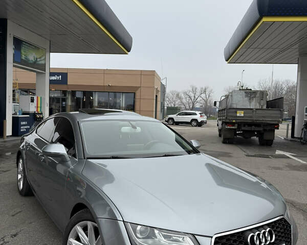 Сірий Ауді A7 Sportback, об'ємом двигуна 3 л та пробігом 170 тис. км за 13900 $, фото 6 на Automoto.ua