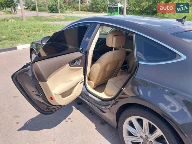 Серый Ауди A7 Sportback, объемом двигателя 3 л и пробегом 192 тыс. км за 18000 $, фото 20 на Automoto.ua