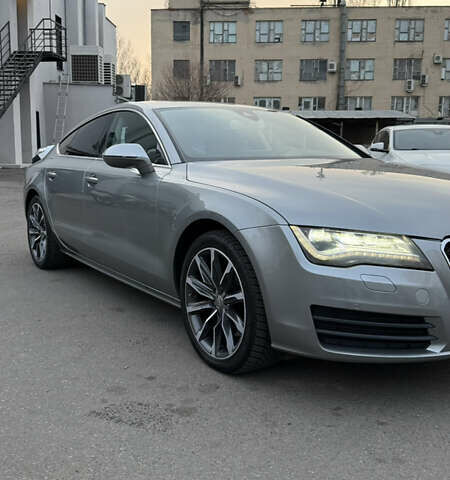 Серый Ауди A7 Sportback, объемом двигателя 2.97 л и пробегом 247 тыс. км за 23000 $, фото 2 на Automoto.ua